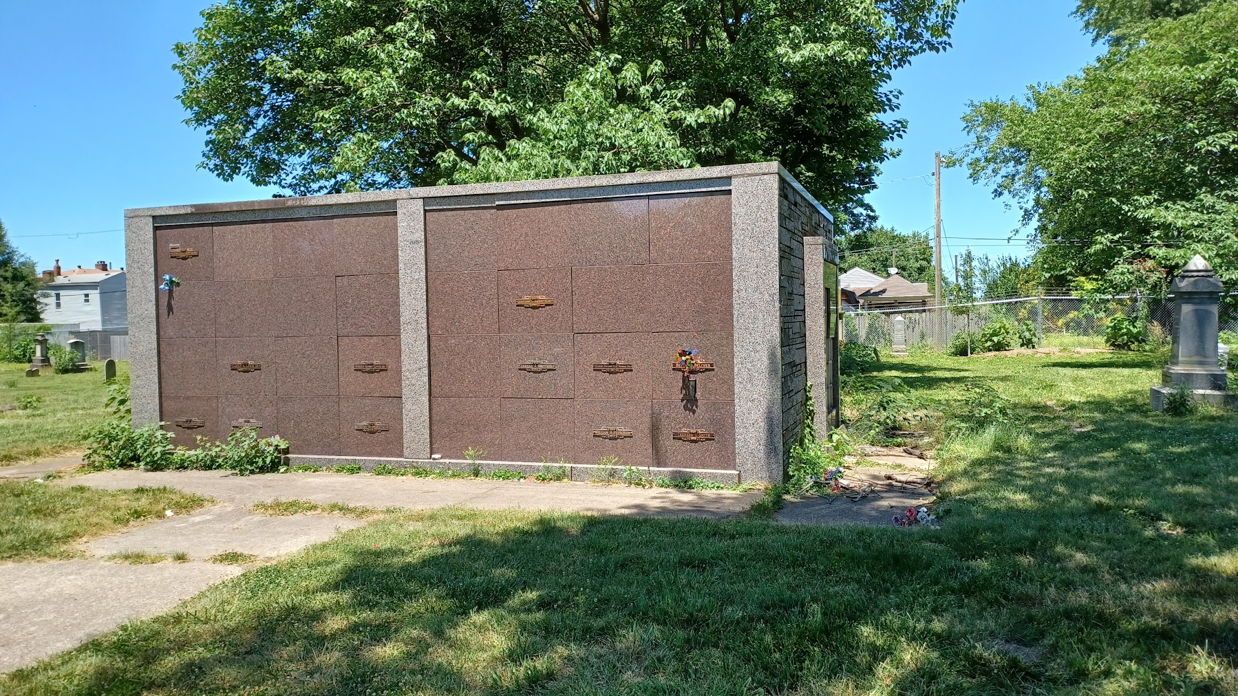 Eastern Cemetery photo 2